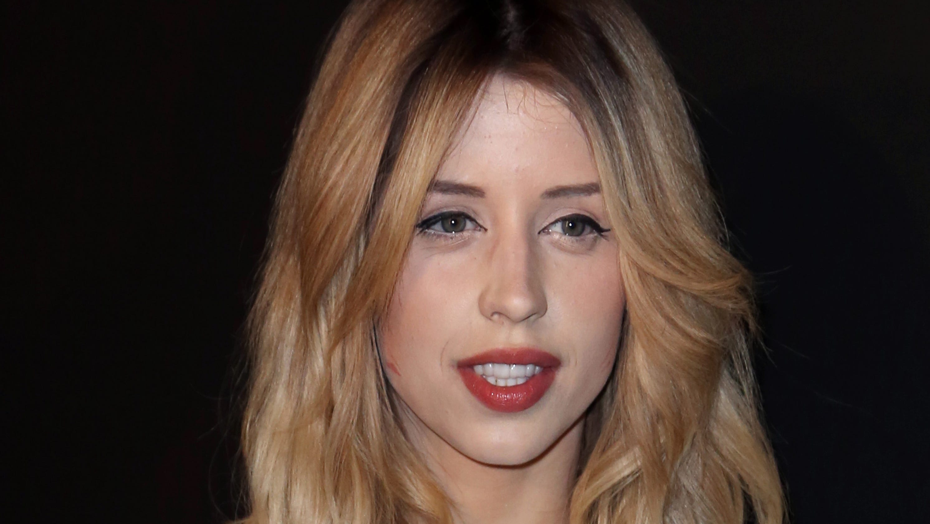 Peaches Geldof dies at age 25