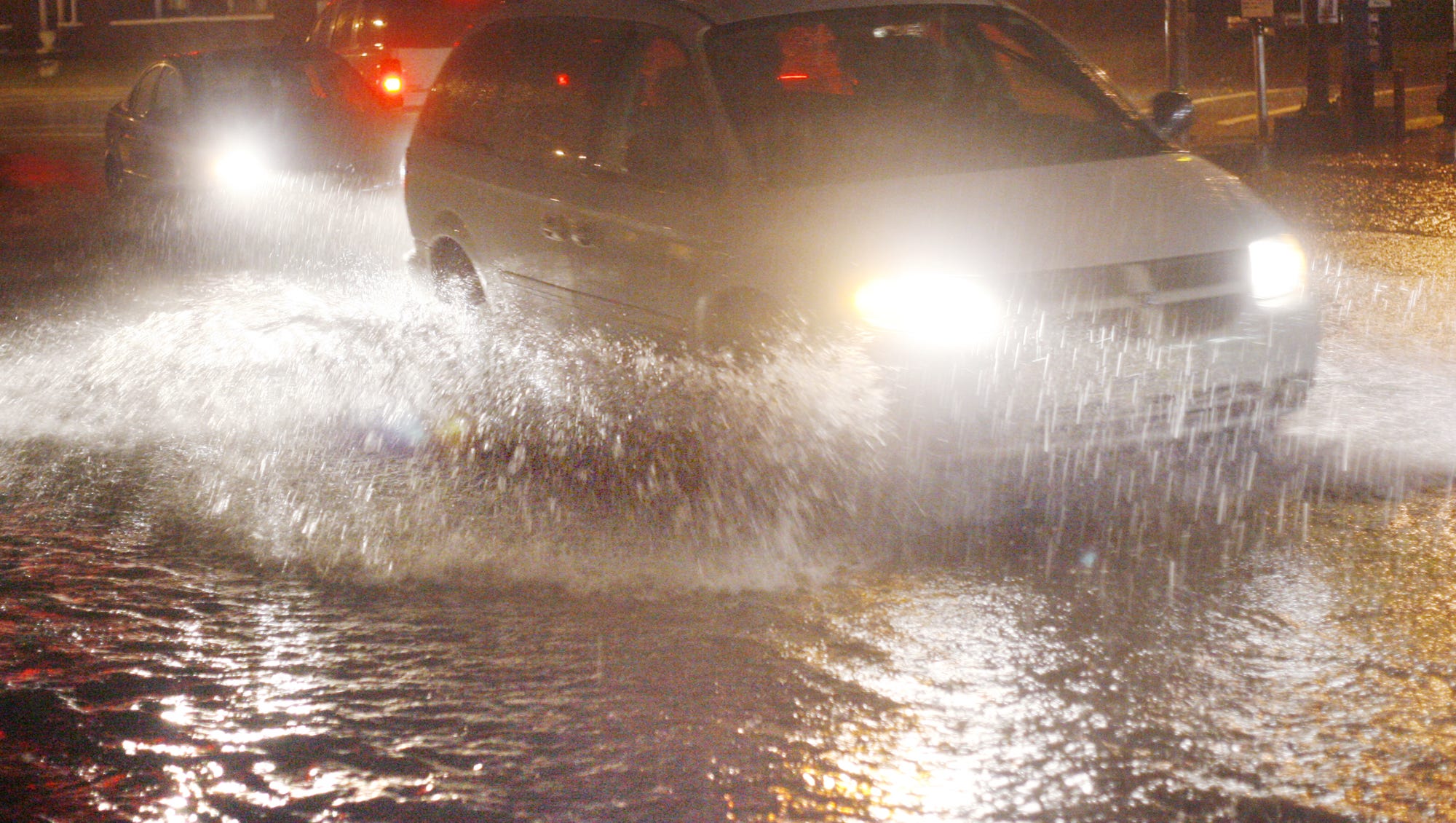 driving in heavy rain