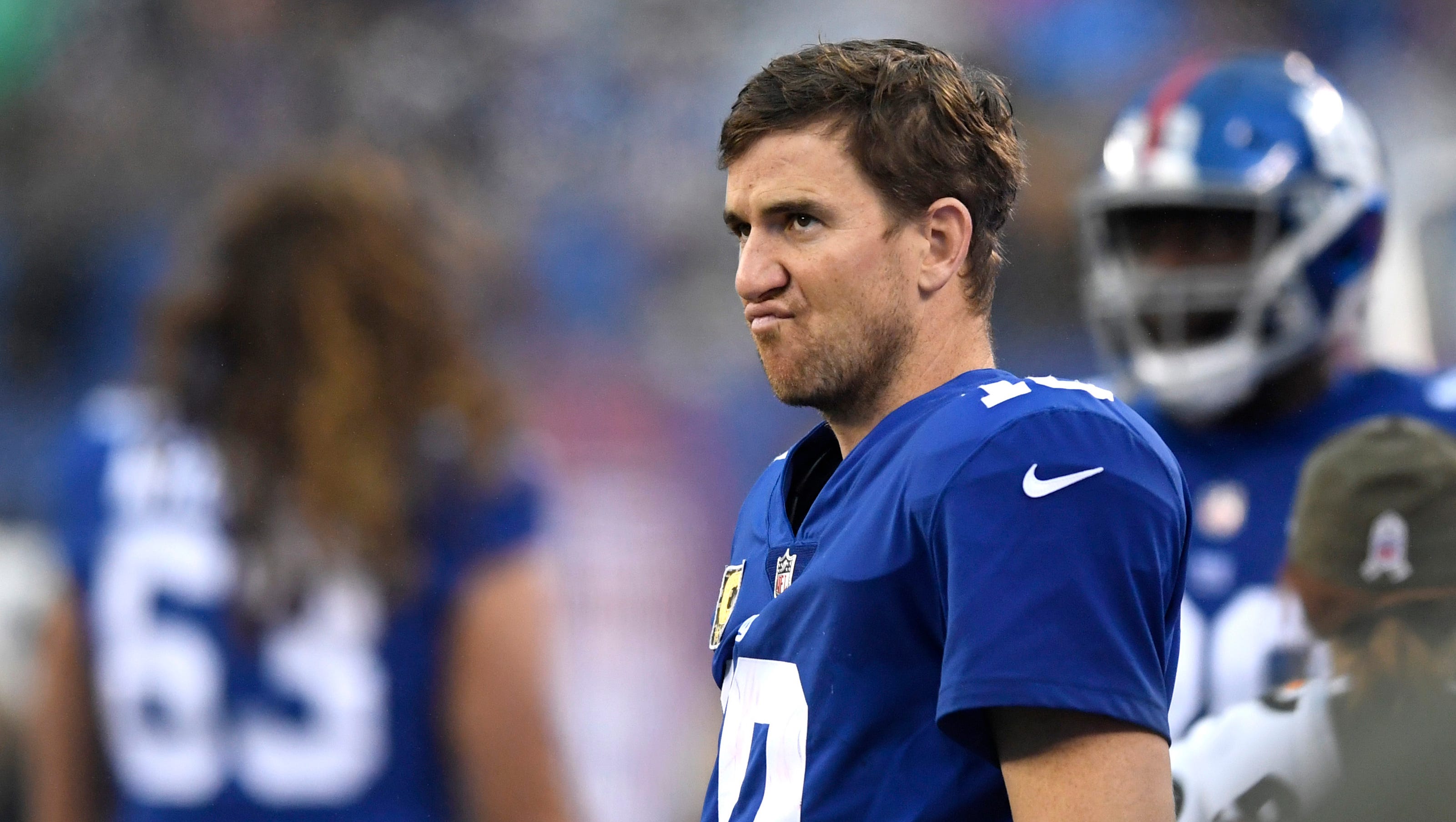 Tom Brady Calls Eli Manning S Giants Benching Unfortunate Situation