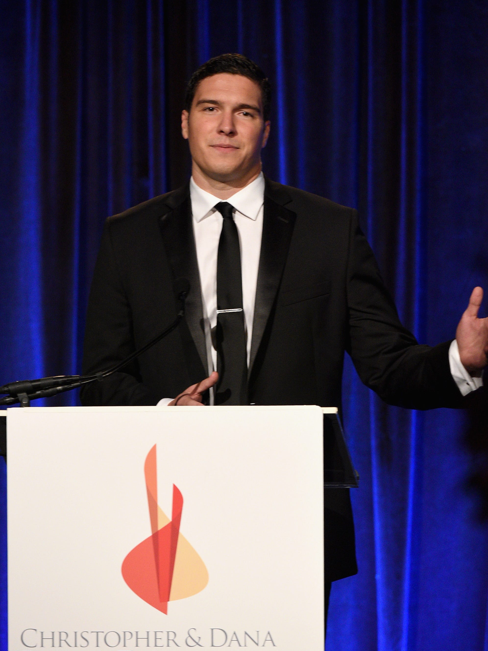 Reeve Son 24 Runs New York City Marathon For Actor Parents