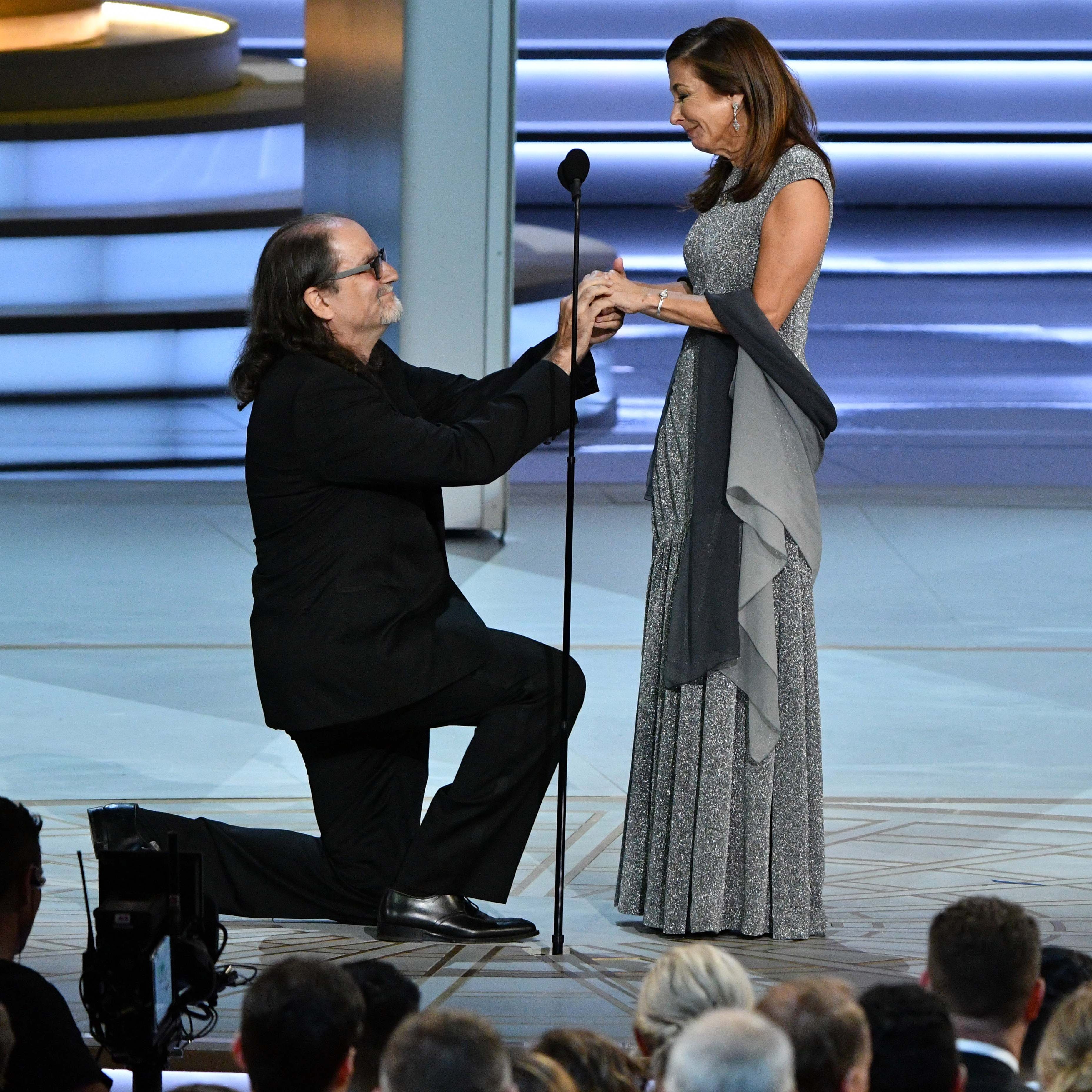 Glenn Weiss, who won his 14th Emmy Award Sunday, proposed to girlfriend Jan Svendsen during the ceremony.