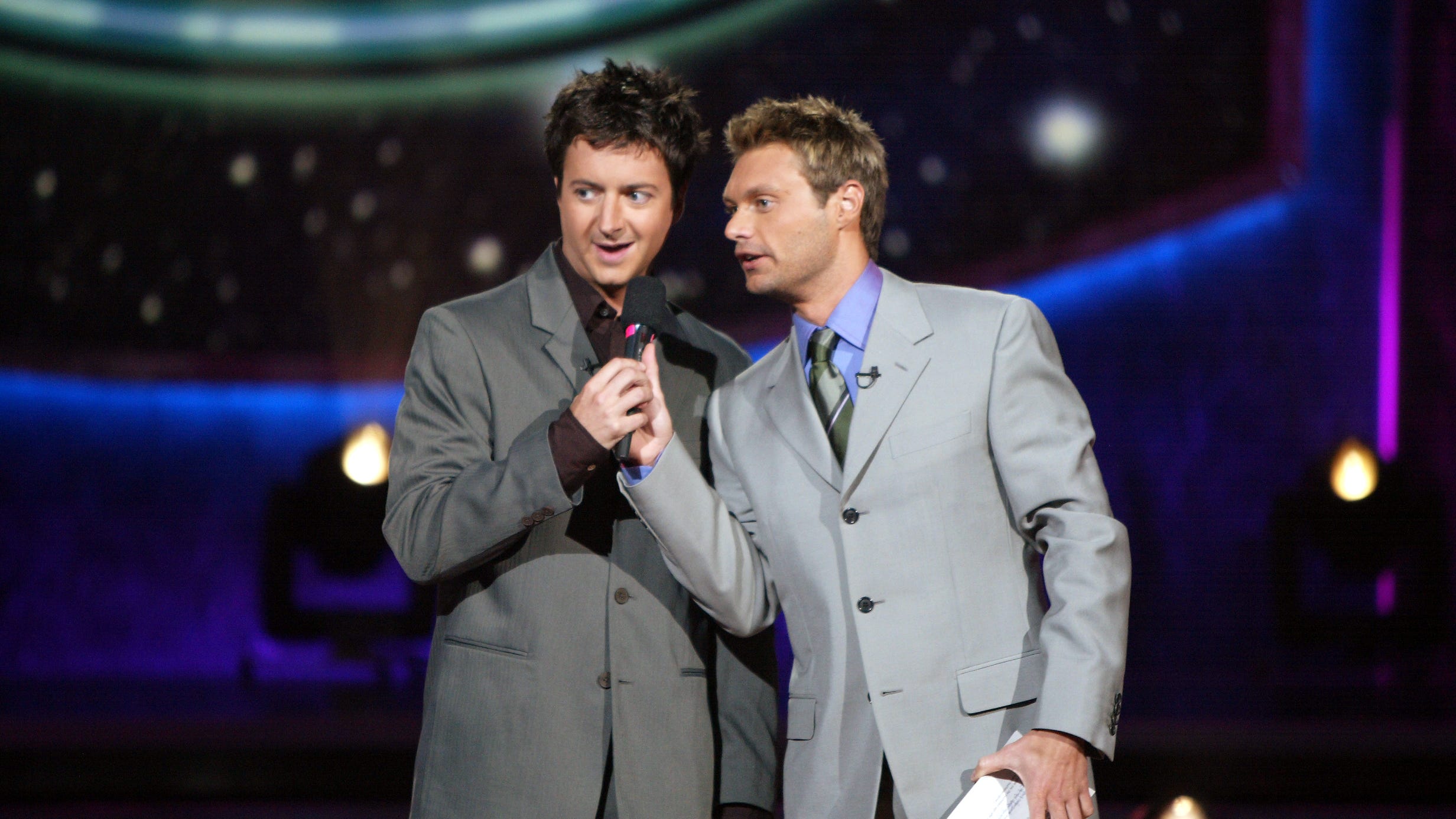 'American Idol's season 1 cohost has a hilarious response to its