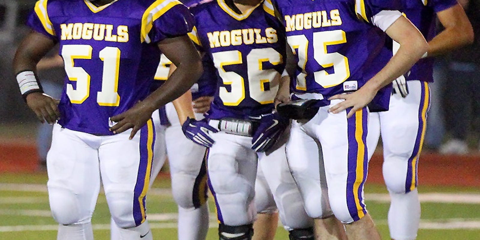 Munday football to stay at 2A level, play 11man football