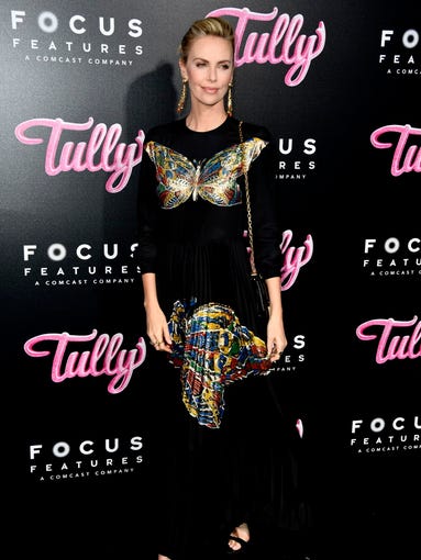 Charlize Theron Wird 50 Ihr Zeitloser Signature Style Im Check So Erreichen Sie Ihren Glamour - fxegxcu