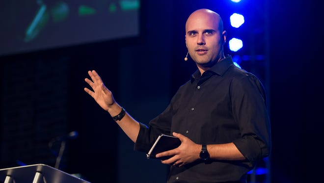 Skye Jethani is an author, speaker, consultant and ordained pastor.