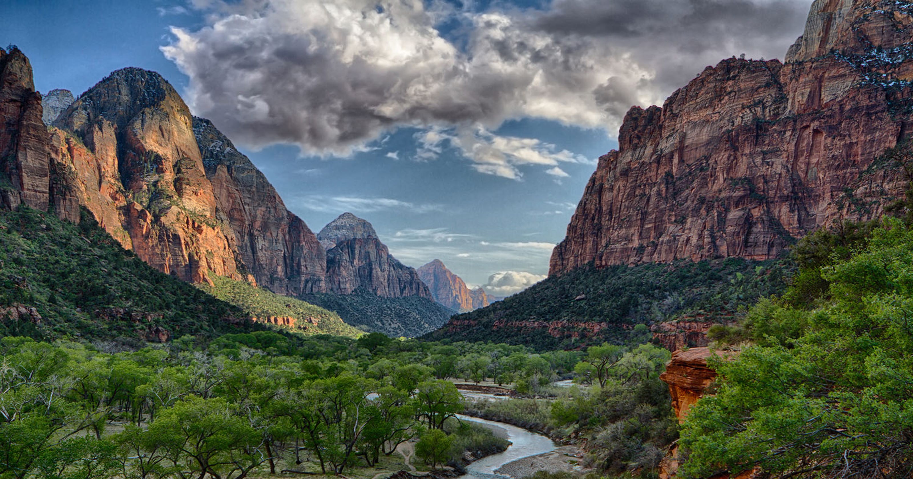 Zion National Park A Visitor S Guide