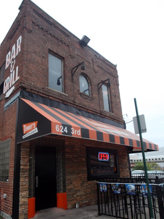 Is Tommy's Detroit Bar & Grill bar haunted?