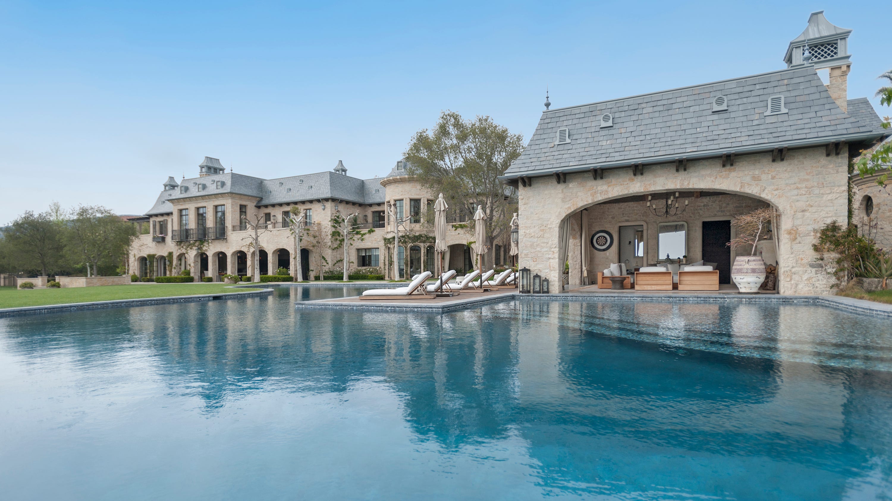 Dr. Dre dropped 40 million on Gisele Bundchen and Tom Brady estate.