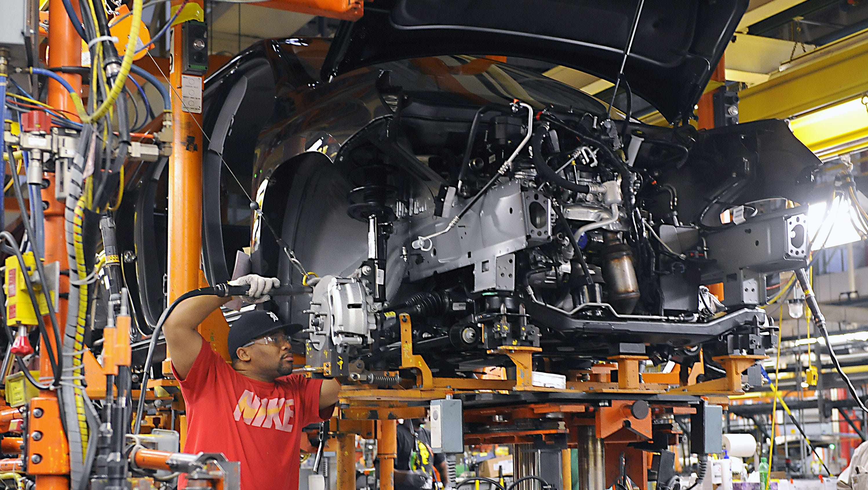 GM to lay off 1,100 at Michigan plant, move Acadia