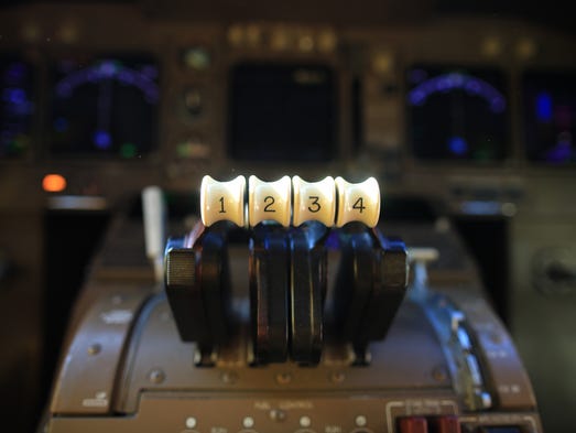 The unique four-engine throttle aboard the last United
