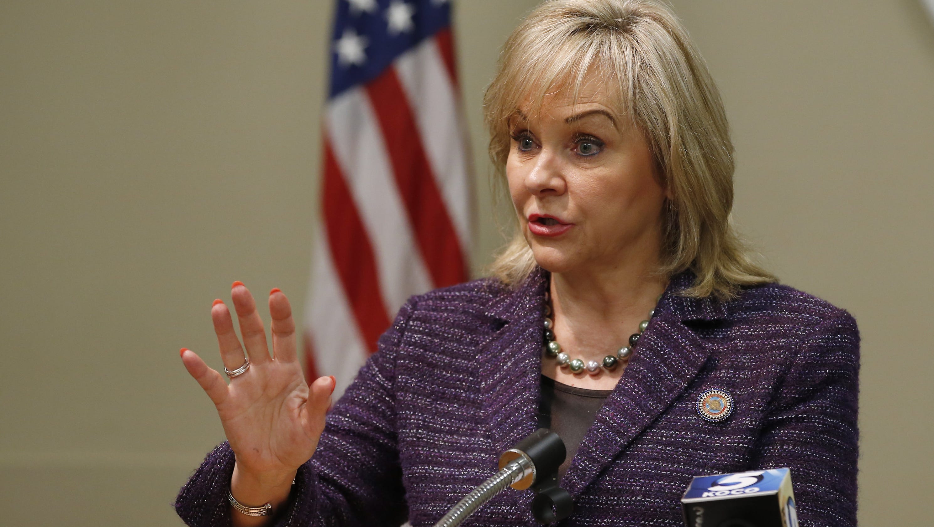 Oklahoma Gov. Fallin vetoes anti-abortion bill