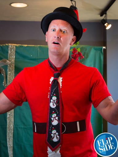 Photobooth portraits bring Christmas to July at the