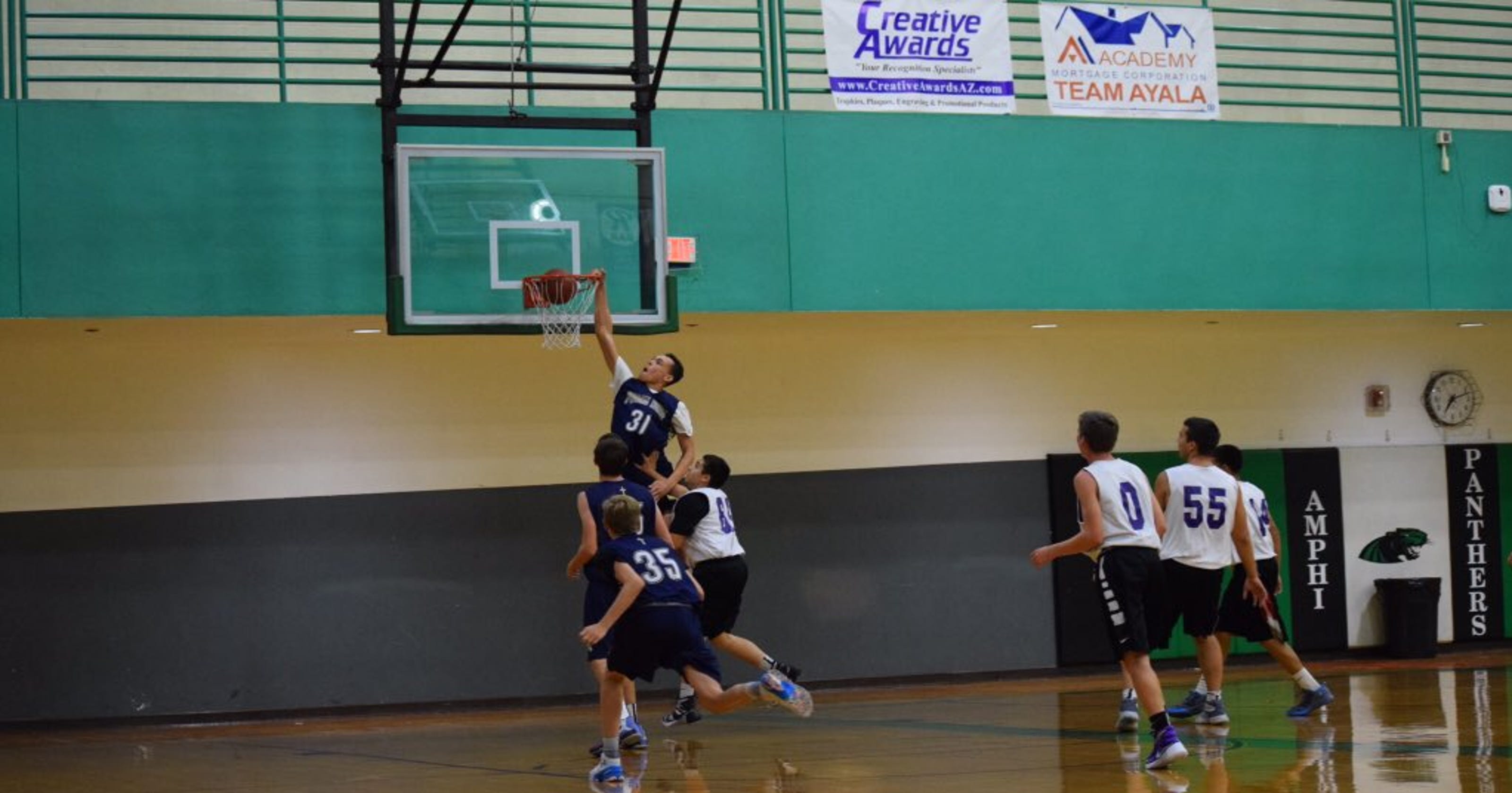 Sean Elliott S Nephew Lucas Rising In Tucson Basketball