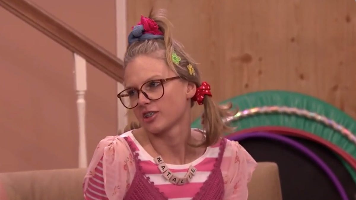 Ew Taylor Swift Chills Out With Jimmy Fallon