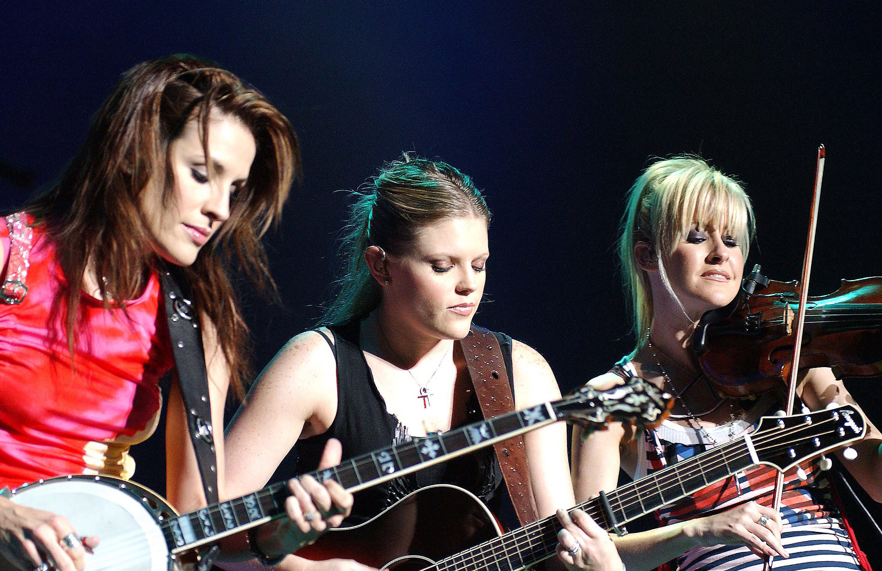 Dixie Chicks to play Resch Center on Packers' home opener weekend