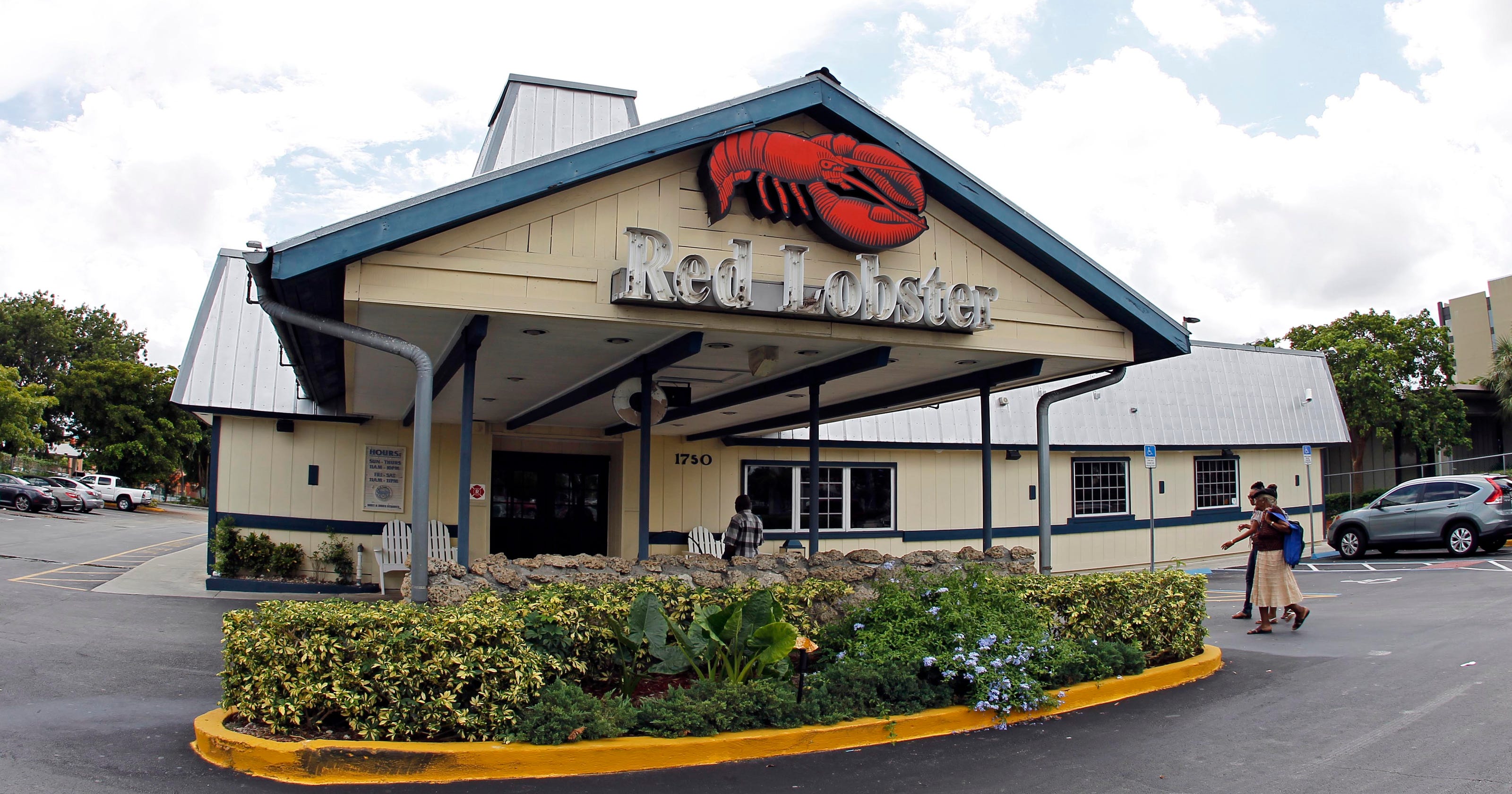 Darden to sell Red Lobster for 2.1 billion