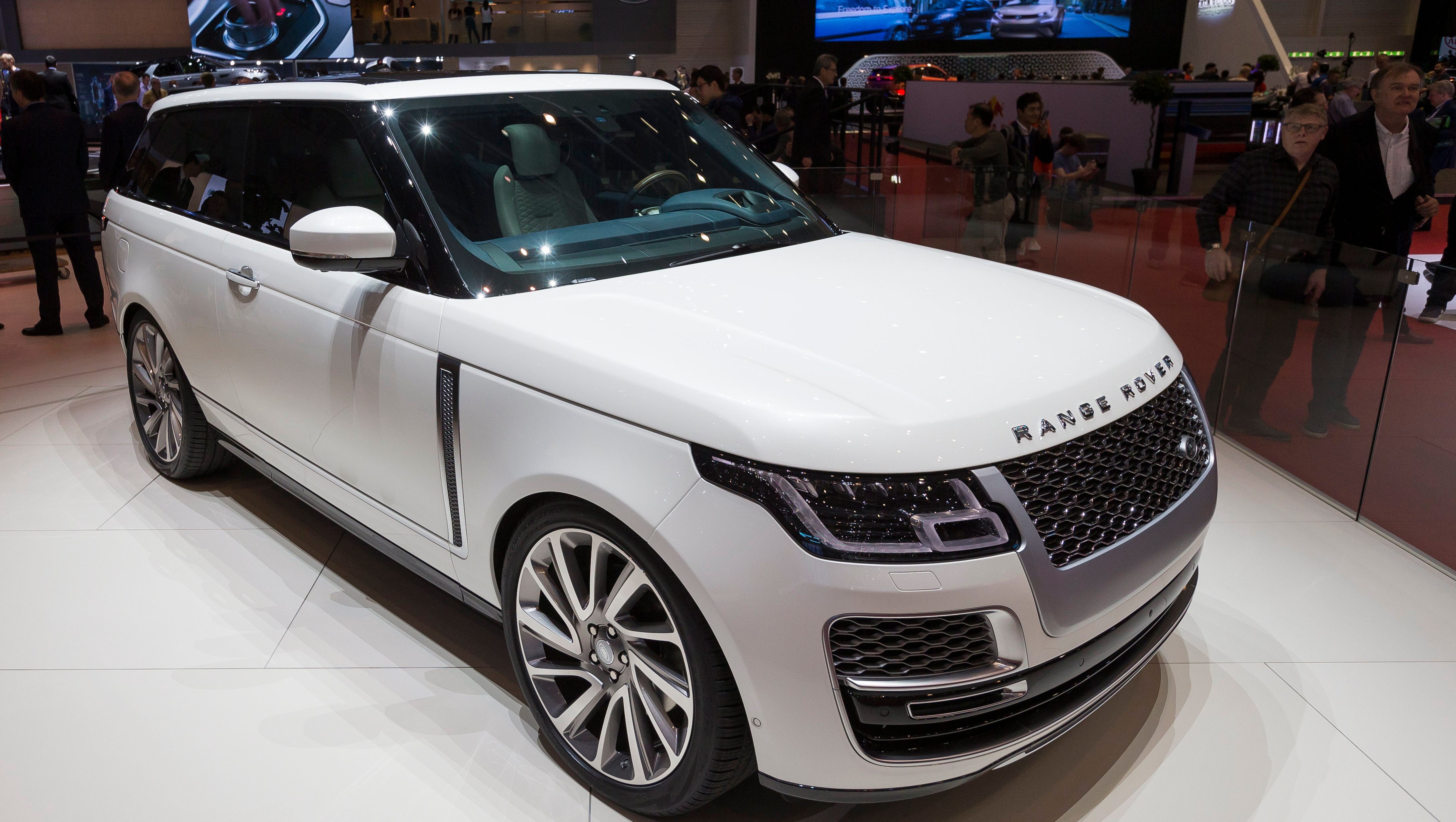 A Two Door Suv Really New Range Rover Makes Geneva Debut