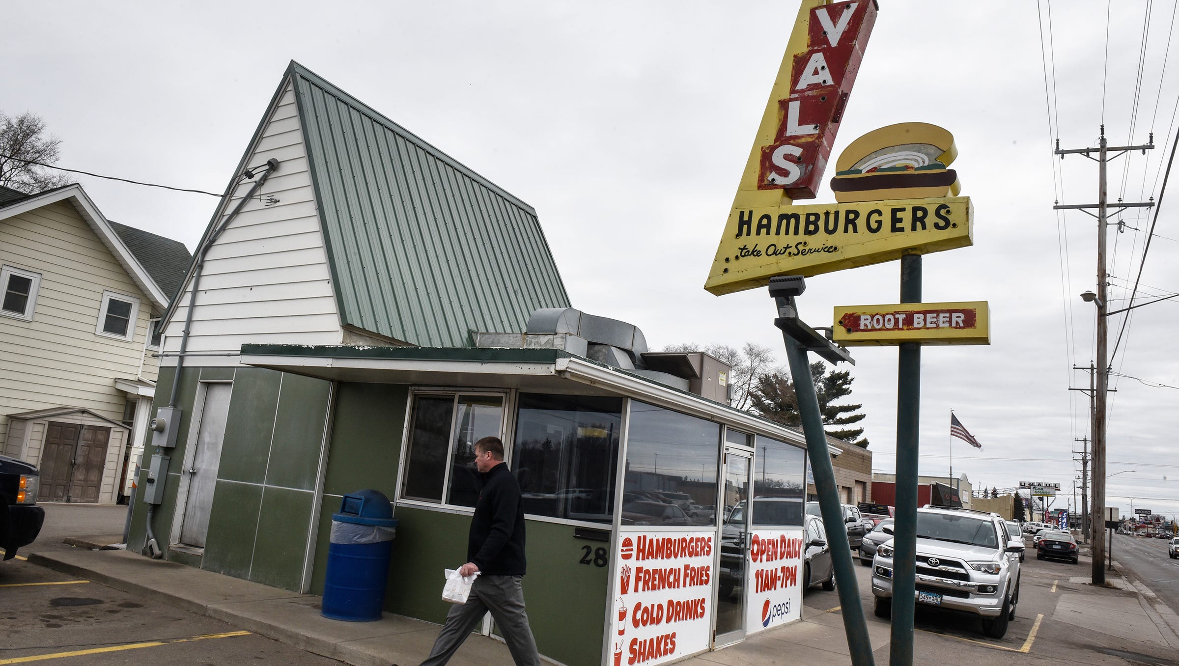 Val S Rapid Serv Health Code Violation Missed For Years