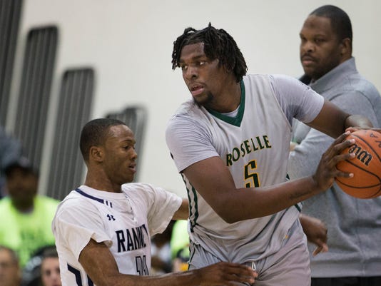Boys Hoops Asbury Park S Naz Reid Shines Of Big Stage For Roselle