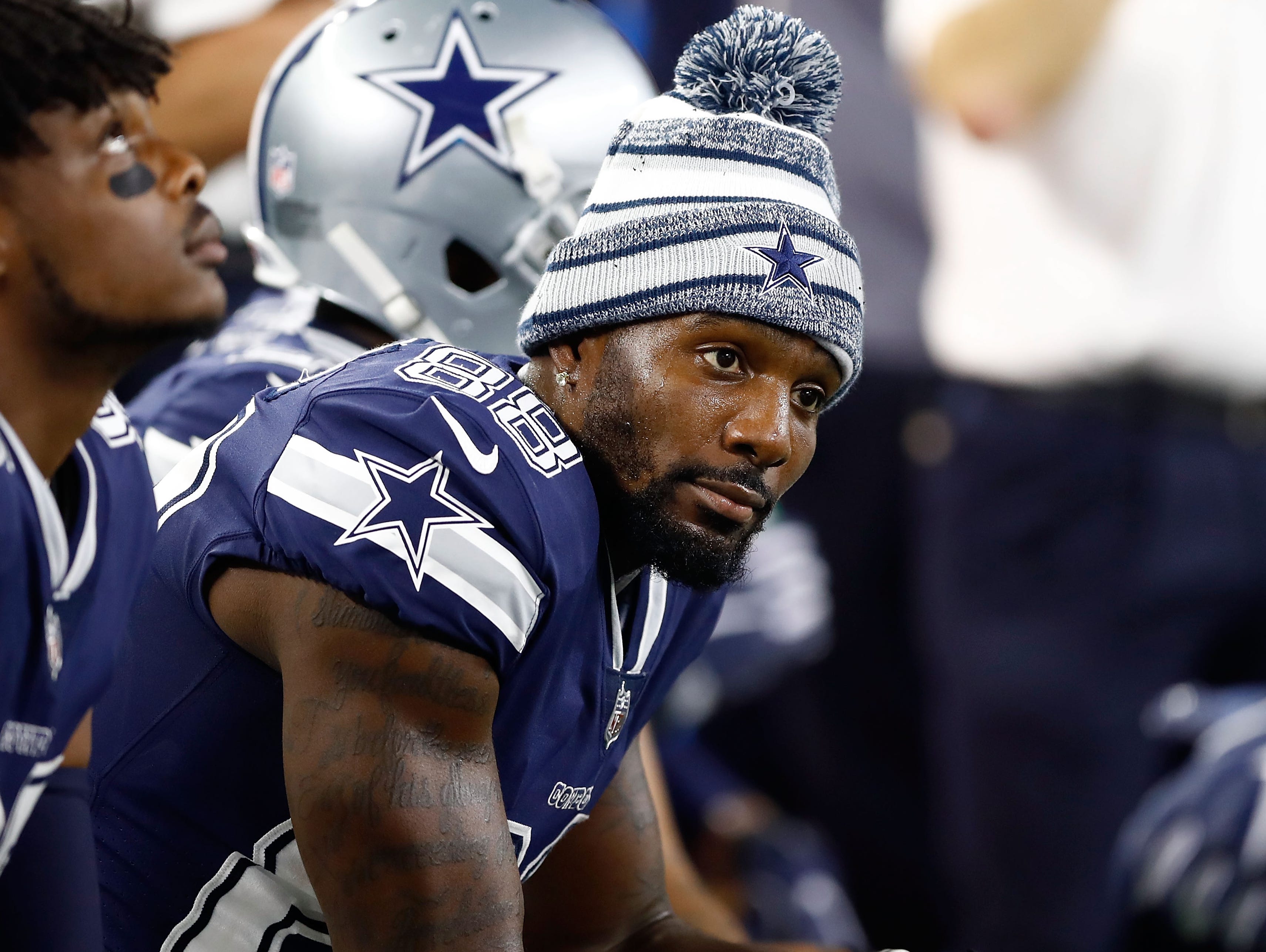 ARLINGTON, TX - NOVEMBER 23:  Dez Bryant #88 of the Dallas Cowboys sits on the bench in the second half of a football  game against the Los Angeles Chargers at ATu0026amp;T Stadium on November 23, 2017 in Arlington, Texas.  (Photo by Wesley Hitt/Gett