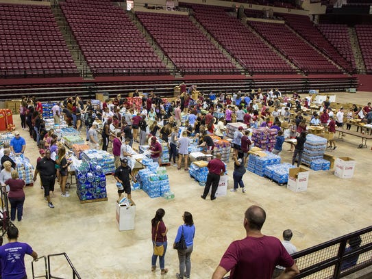 More than 250 FSU students and 100 staff volunteers