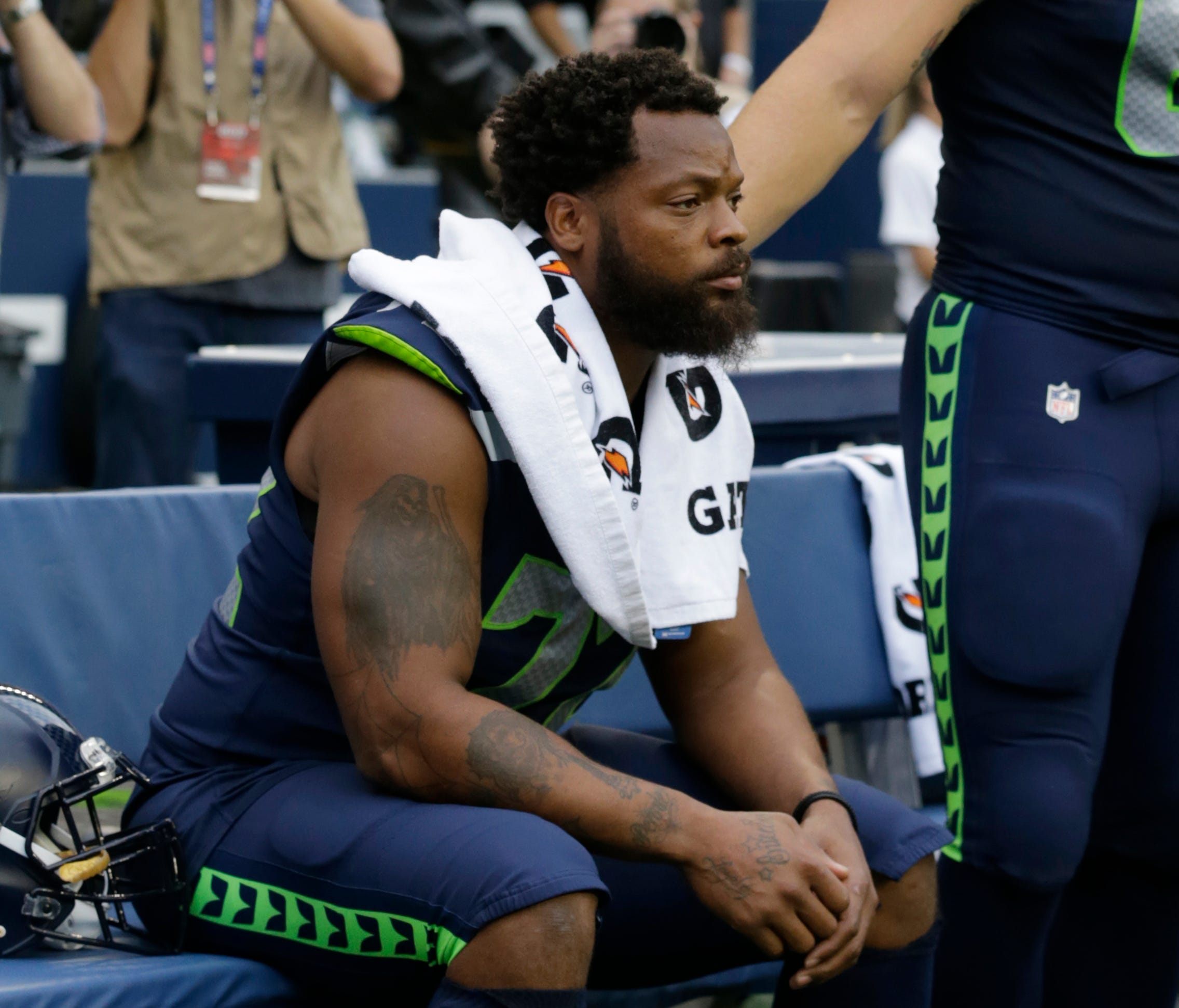 Seattle's Michael Bennett has accused Las Vegas police of using excessive force.