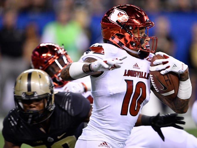 Louisville Cardinals cornerback Jaire Alexander (10)