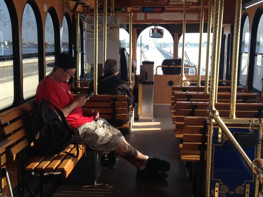 Trolley Links N Ft Myers River District