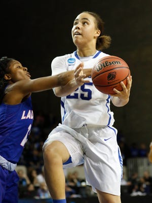 Mar 20, 2015; Lexington, KY, USA; Kentucky Wildcats  guard Makayla Epps (25) shoots the ball against the Tennessee St Lady Tigers during the second half in the first round of the women's NCAA Tournament at Memorial Coliseum. The Wildcats won 97-52. Mandatory Credit: Mark Zerof-USA TODAY Sports