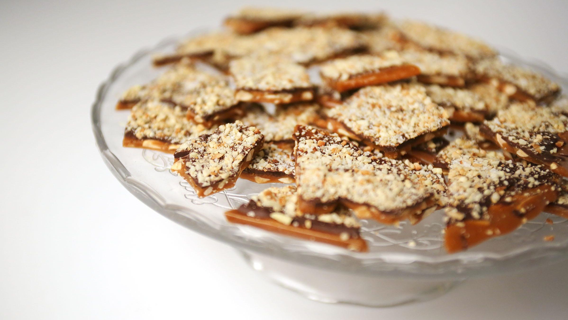 Cookbook gifts ChocolateAlmond Toffee recipe