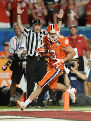 Clemson wide receiver Hunter Renfrow (13) scores on a 35 yard TD catch against Oklahoma during the 3rd quarter of the Orange Bowl Thursday, December 31, 2015 at Sun Life Stadium in Miami Gardens, Fla.