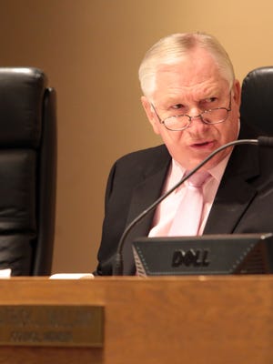 Indian Wells City Councilman Douglas Hanson Thursday, November 6, 2014, during an Indian Wells City Council meeting.