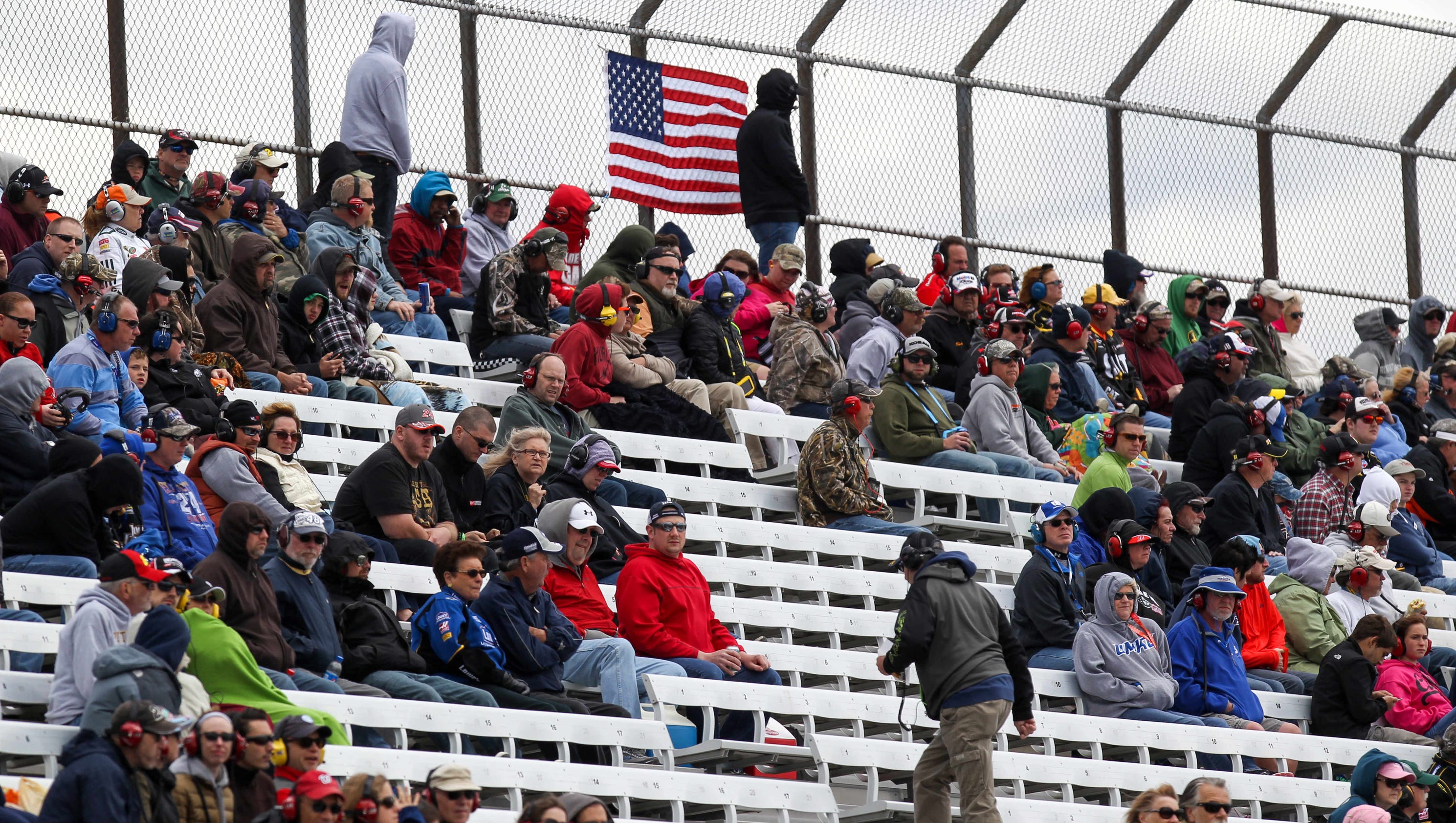 Fans explain why they stopped attending NASCAR races
