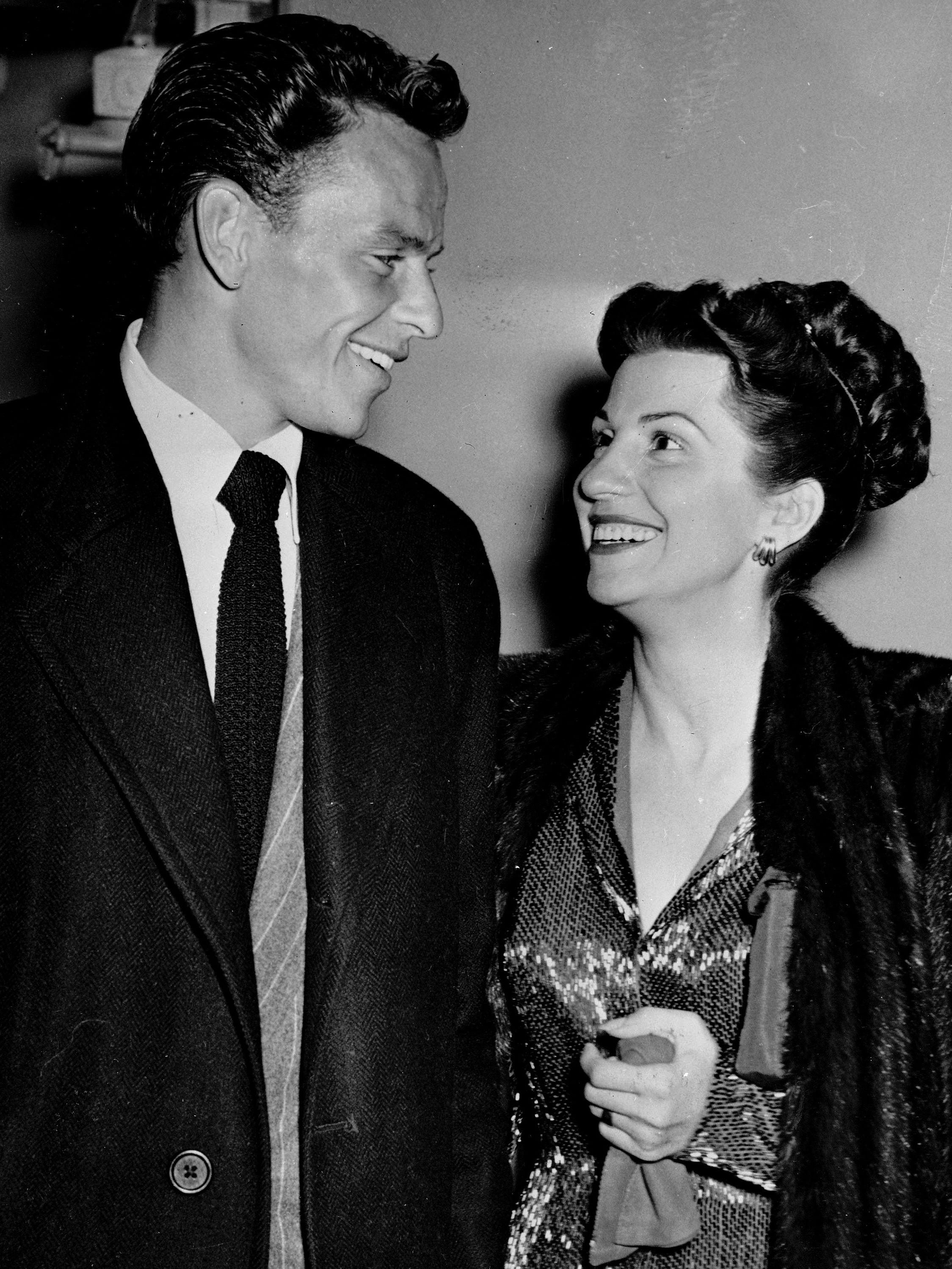 Nancy Sinatra High School Sweetheart And 1st Wife Of Frank Sinatra Dies