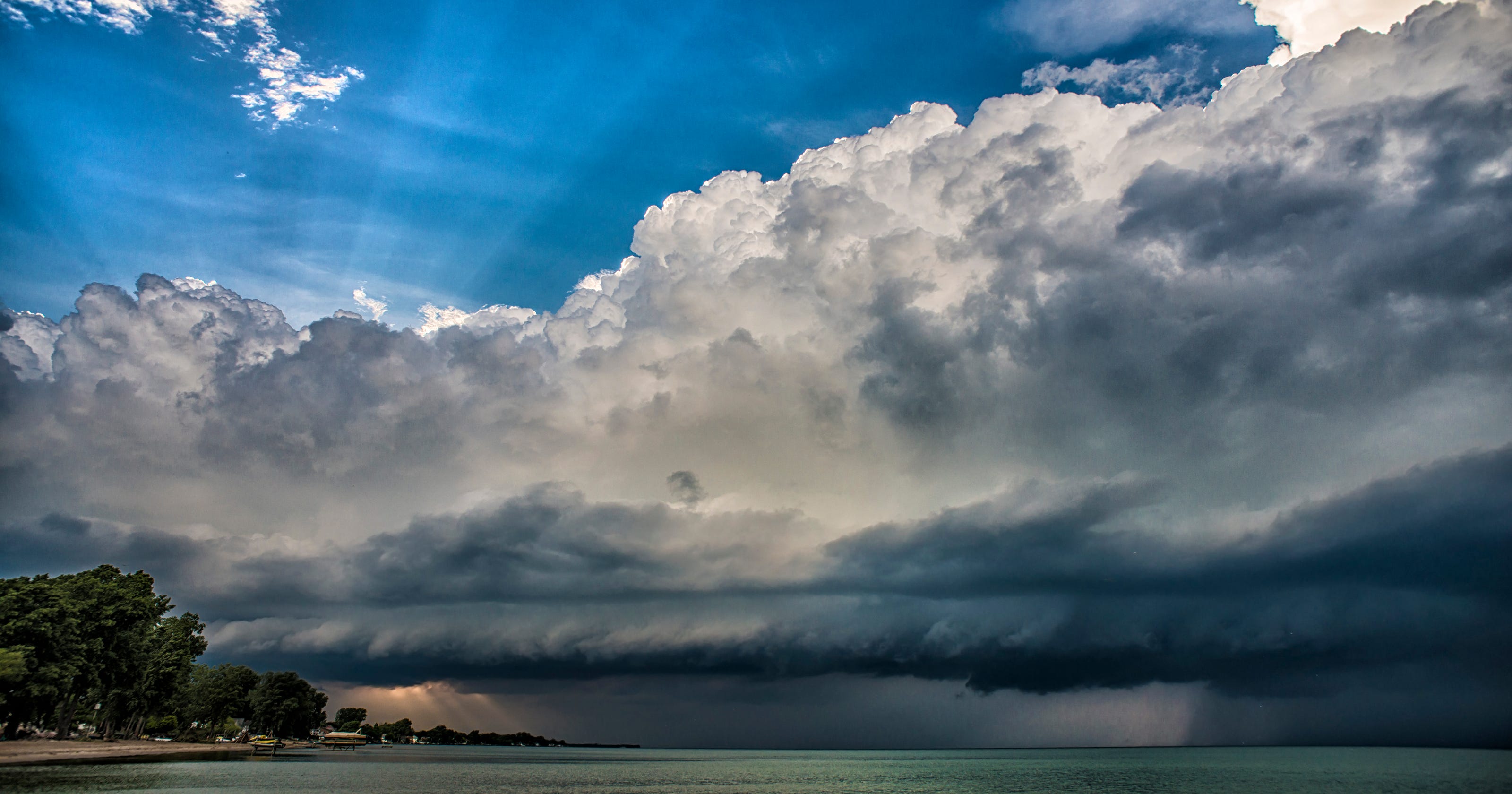 Severe thunderstorm warning issued by National Weather Service