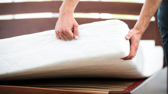 It's Presidents Day, a day when many mattress retailers offer big discounts.