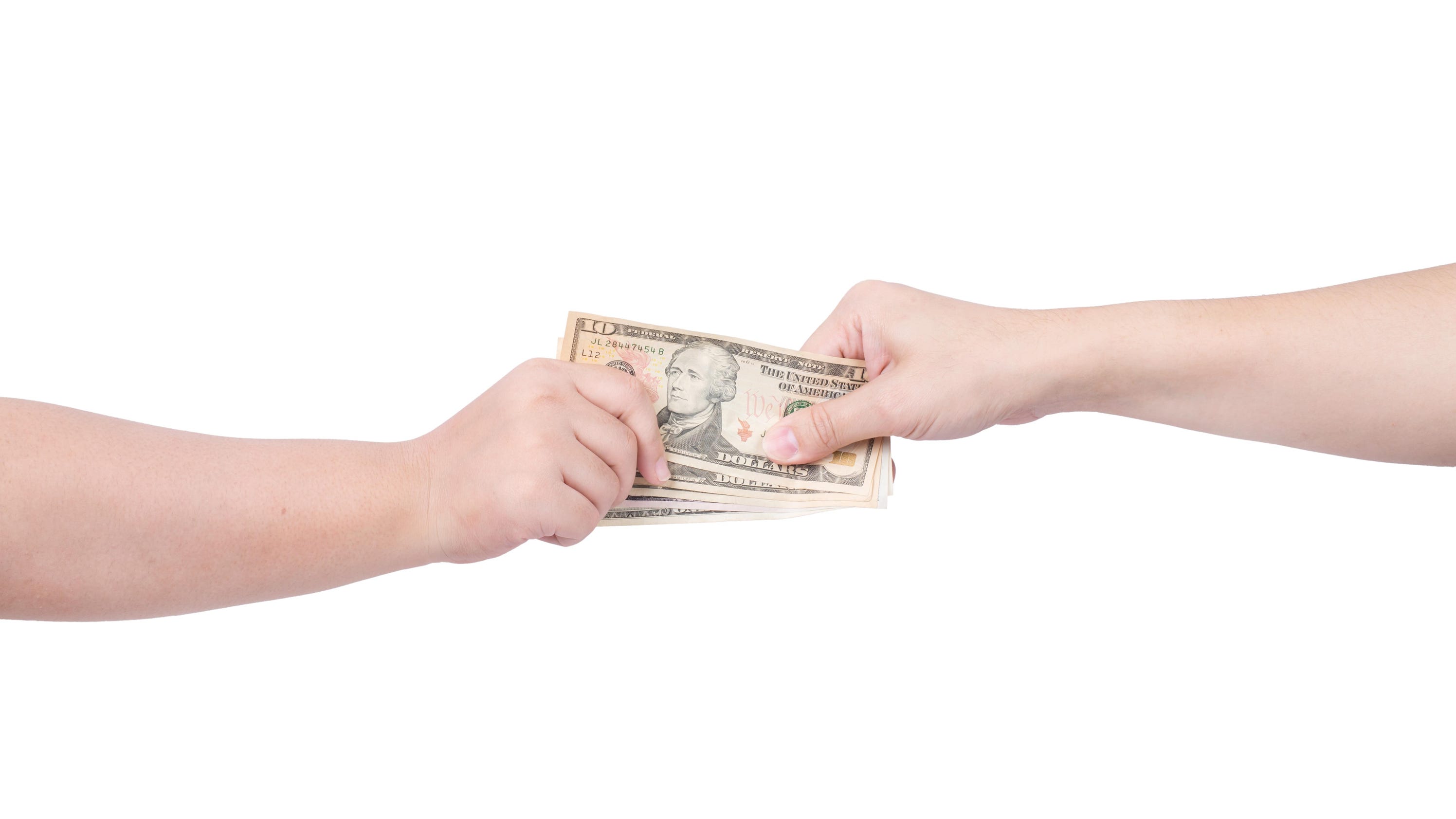 Should you borrow money from family and friends?