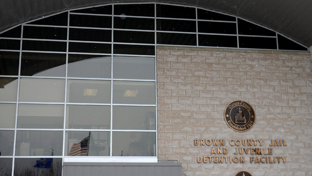 Brown County Jail inmate dies by suicide