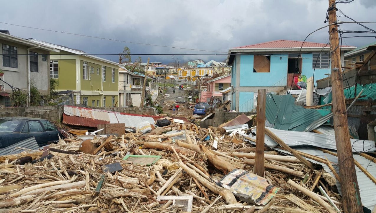 Hurricane Maria ravages Dominica 'The country is in a daze'