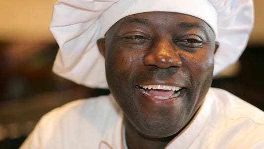 Leon Rhodes dead at 85