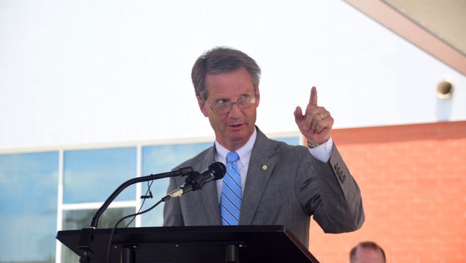 Congressman Burchett chooses to forgo salary until government reopens