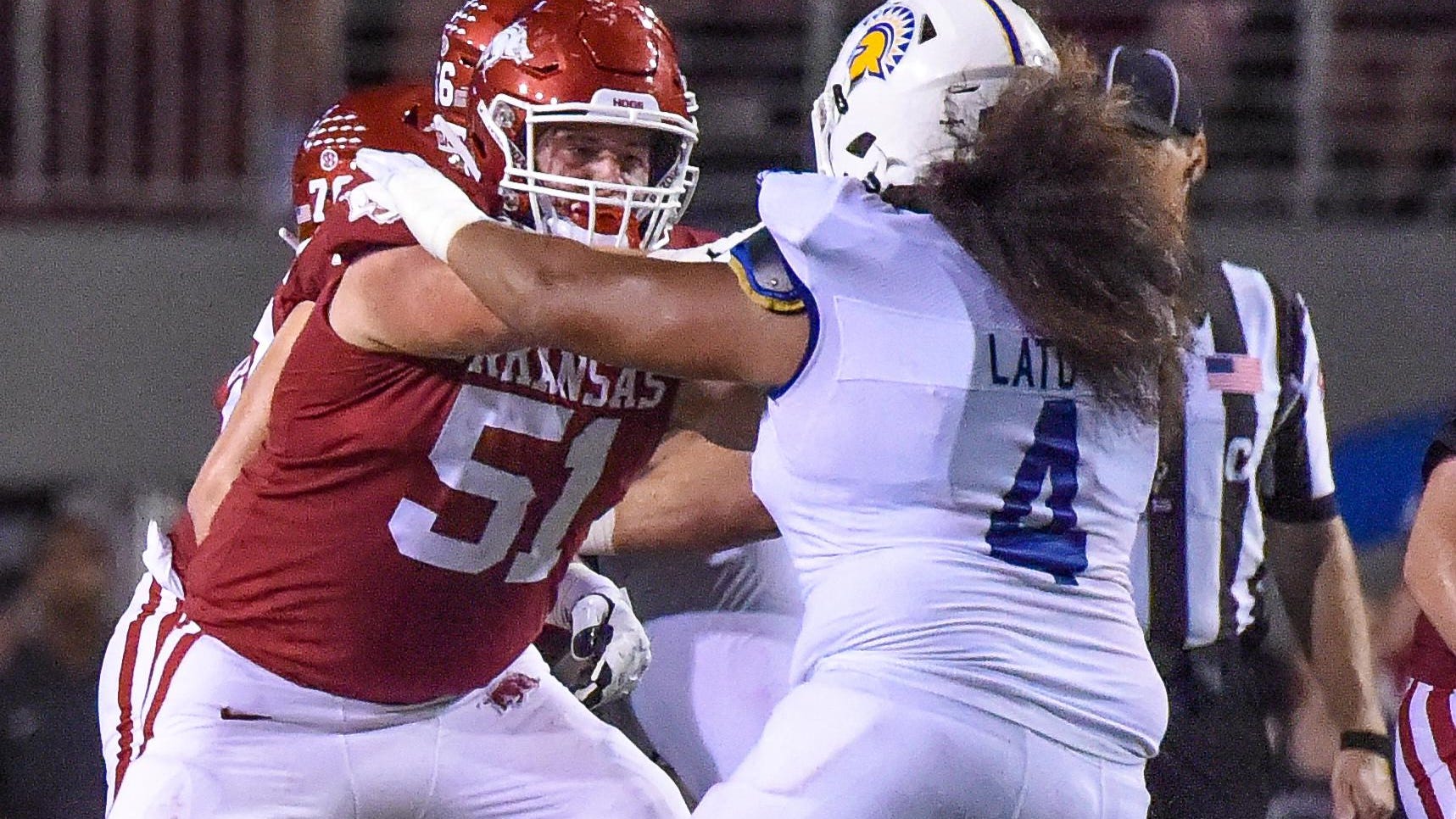 Arkansas football vs. Cincinnati a clash of veteran offensive lines