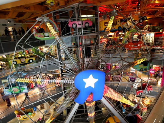 The ferris wheel at the Toys R Us Times Square store,