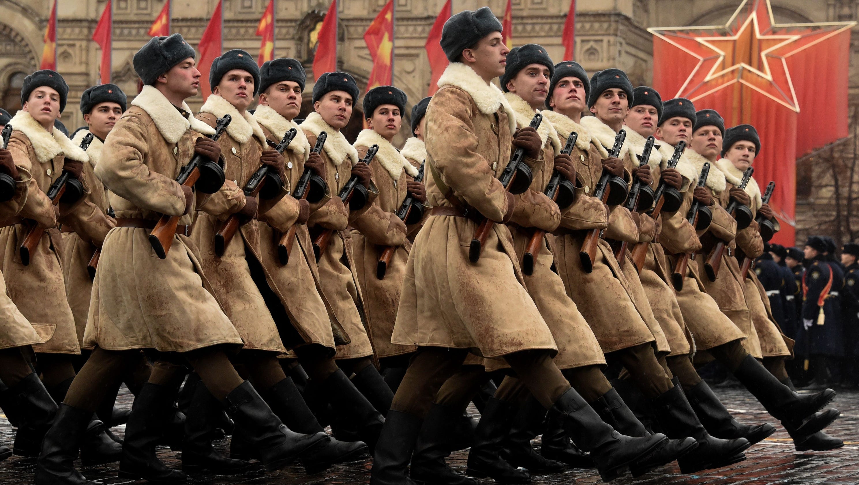 Russia honors historical 1941 parade