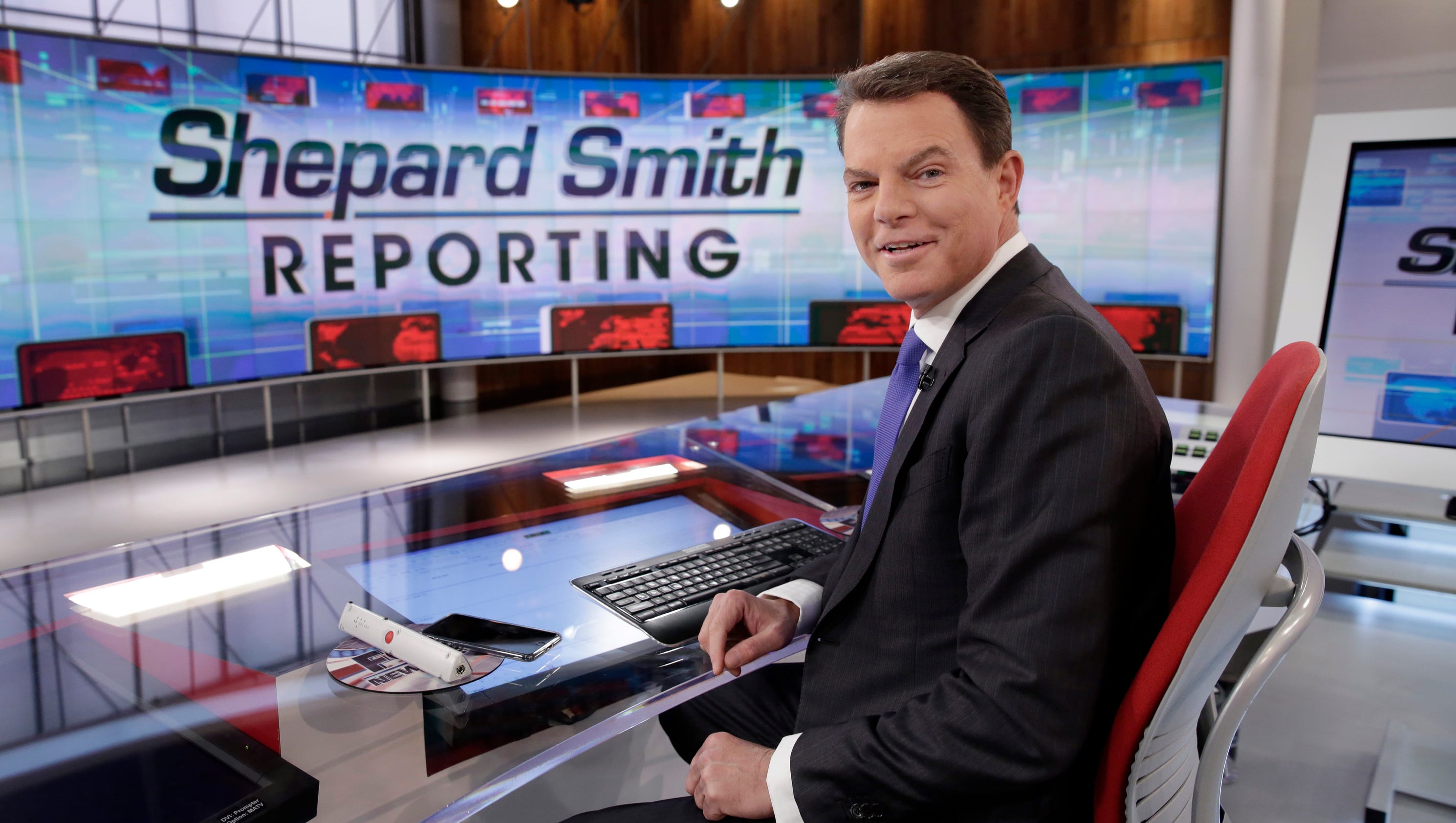 Fox News' Shepard Smith: 'Lie after lie after lie' on Russia meeting