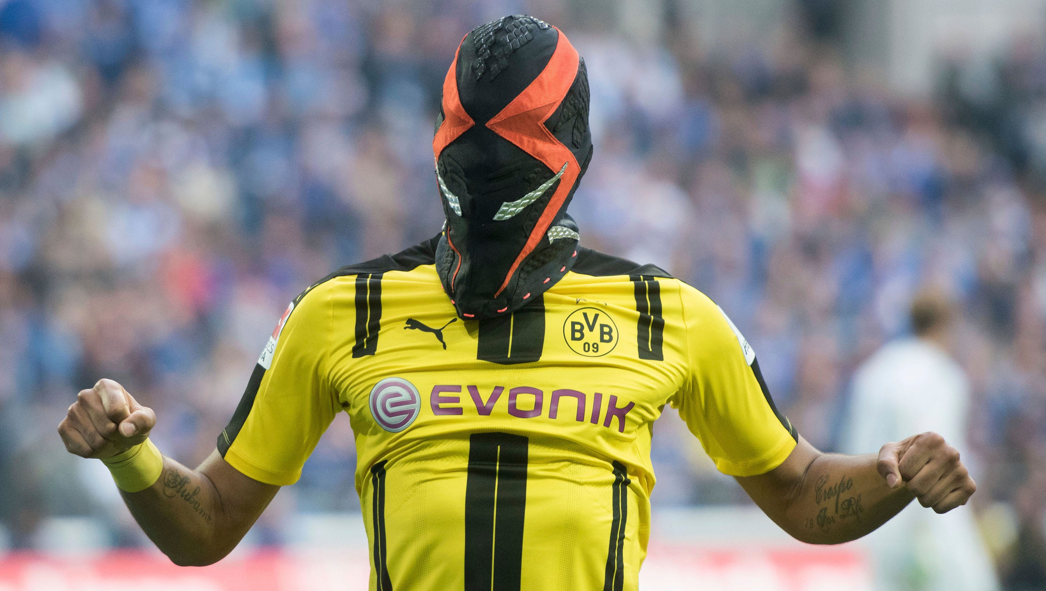 Dortmund S Pierre Emerick Aubameyang In Trouble Over Celebration Mask Stunt