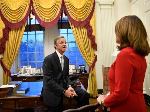 Gov. Bill Haslam talks with his wife, Crissy, in his