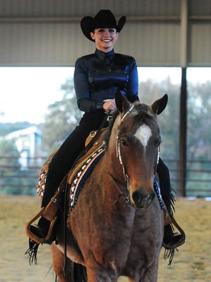Lauren Diaz riding in Western Horsemanship.
Auburn Equestrian vs Georgia on Friday, Nov. 13, 2015 in Auburn, Alabama