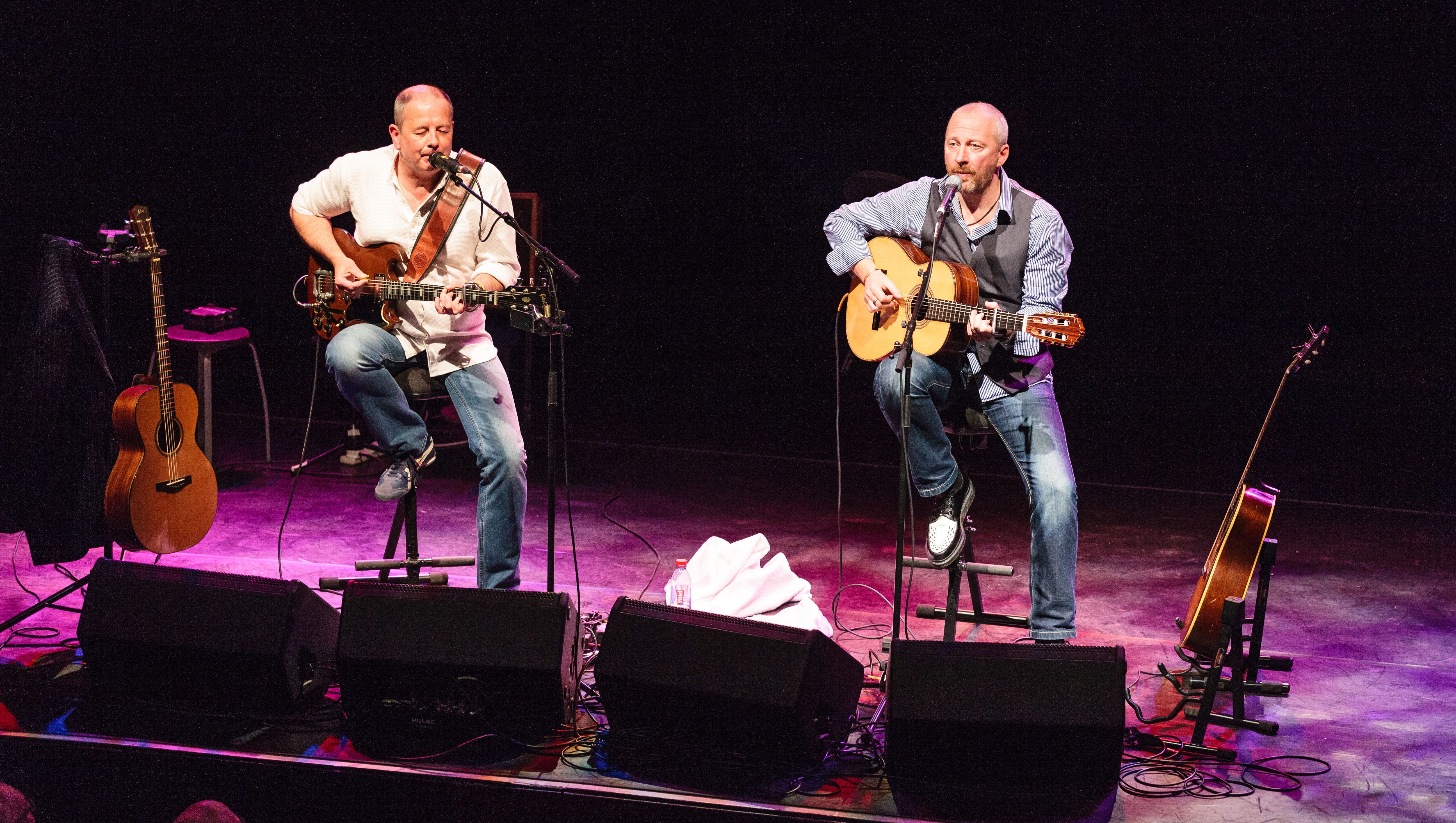 british singer colin vearncombe aka black dies after car accident