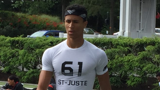 Benjamin St-Juste is a four-star cornerback from Montreal Cegep du Vieux.